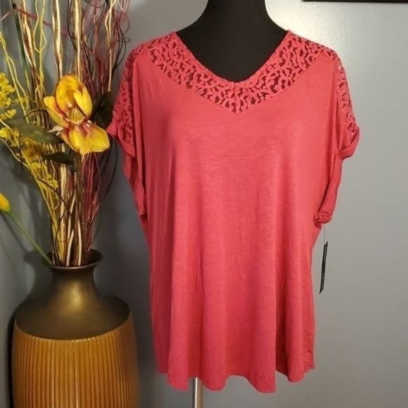 Apt. 9 Tops - Apt. 9 Lace Panel Tee Size 1X NWT
